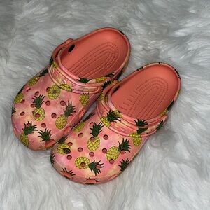 Crocs Classic Retro Resort Pineapple Crocs